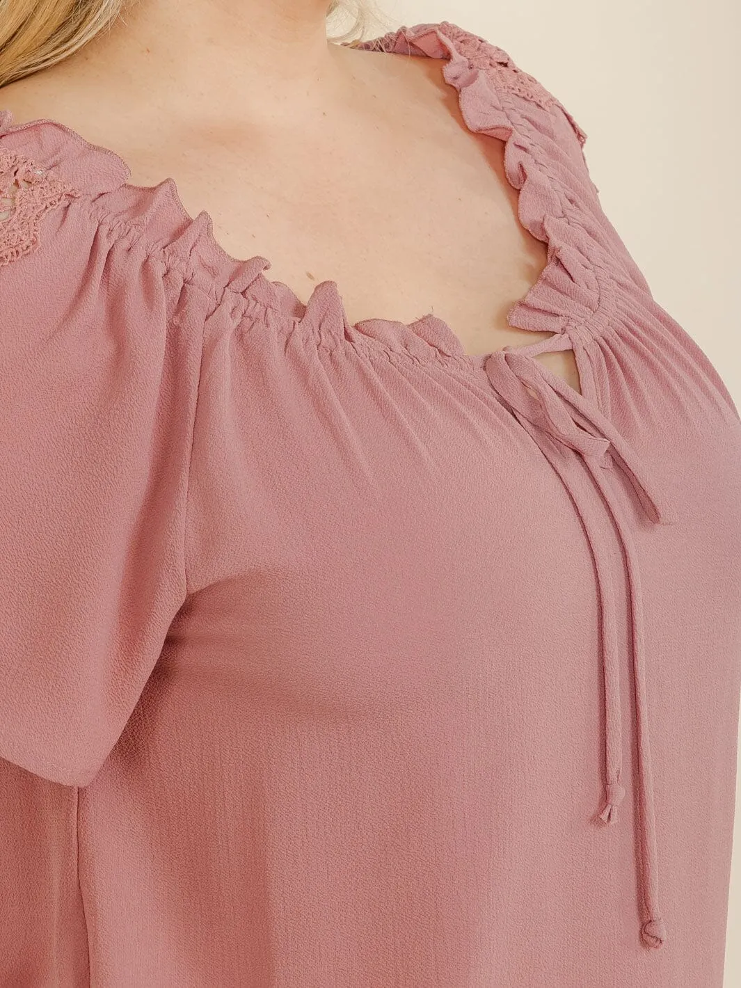 PLUS SIZE SHORT SLEEVE LACE OFF SHOULDER BLOUSE
